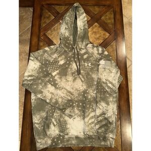 Under Armour Camo Hoodie Men's XL Green Military USA Flag Freedom Hunting